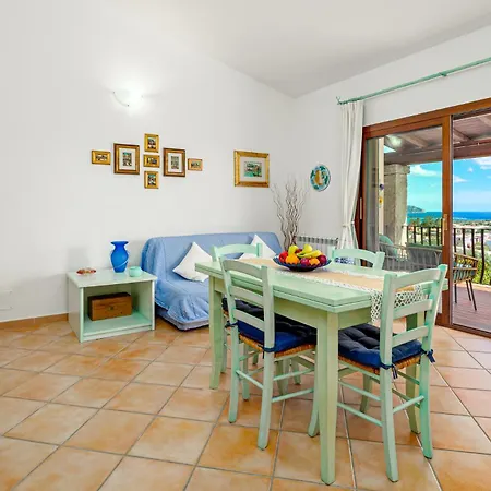 Dom wakacyjny Patty's House Stunning Sea View In Pittulongu - Olbia